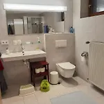 Im Himmelreich, 83 Qm, Ruhig Gelegen, Optimal Fuer Familien, Kueche, Waschmaschine Und Trockner דירה דגנדורף