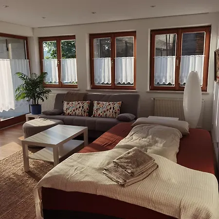 Im Himmelreich, 83 Qm, Ruhig Gelegen, Optimal Fuer Familien, Kueche, Waschmaschine Und Trockner アパート *