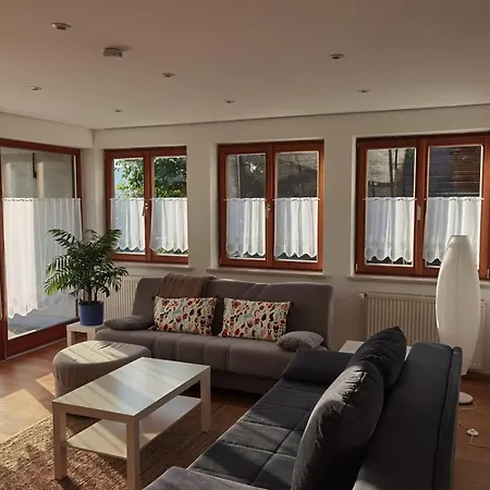 Apartment Im Himmelreich, 83 Qm, Ruhig Gelegen, Optimal Fuer Familien, Kueche, Waschmaschine Und Trockner Deggendorf